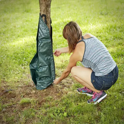 Tree Watering Bag 3 Pack 20 Gallon Slow Release Watering Bag for Trees and Plants, Made of Heavy-Duty PE Tarpaulin Material with Zipper-up Bl21745